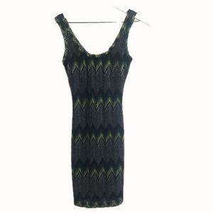 Willow & Clay size S Black & green knitted dress